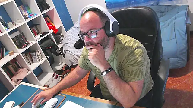 ravingr4d4 online show from May 2026 07:58:01 AM