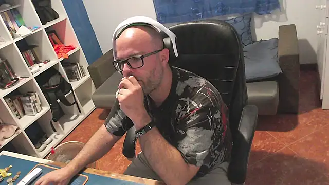 ravingr4d4 online show from May 2026 09:43:01 PM