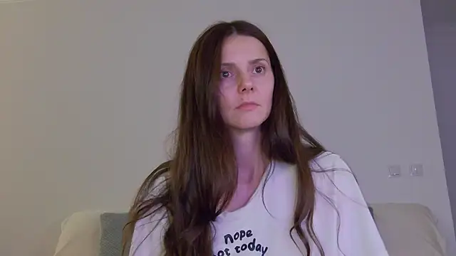 LilyRoselyn online show from September 2025 05:40:02 PM