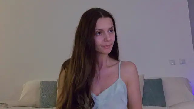 LilyRoselyn online show from September 2025 05:18:02 PM