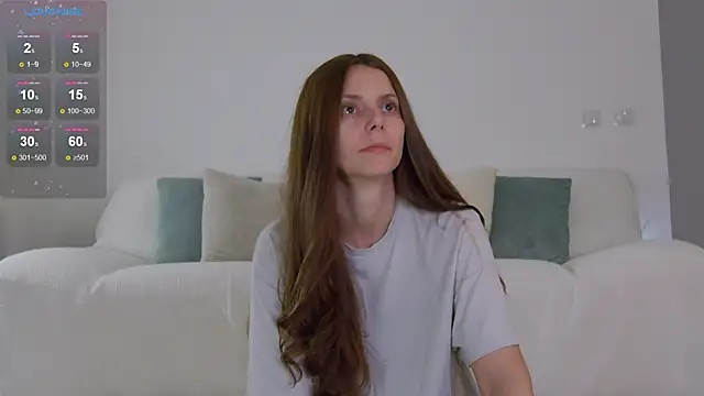 LilyRoselyn online show from November 2025 01:25:02 PM