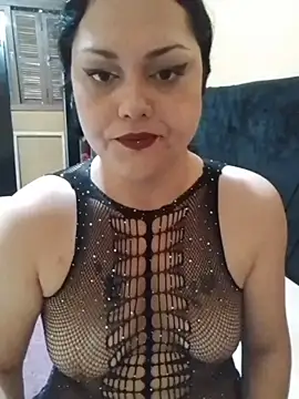 Snapshot of LilithRos3 chatting on November 2025 06:08:02 PM LilithRos3 online show from November 2025 06:08:02 PM