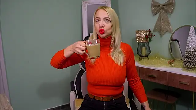 CelineConner online show from December 2024 05:17:01 AM