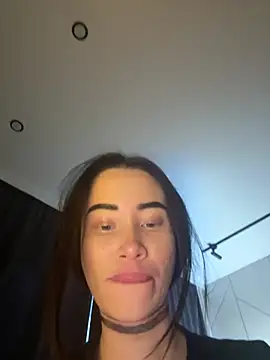 Yunasi online show from December 2024 11:33:02 AM