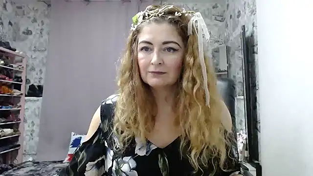 Helen1974 online show from January 2025 04:23:01 PM