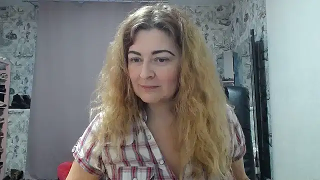 Helen1974 online show from February 2025 01:30:01 PM