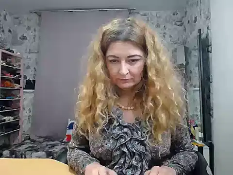 Helen1974 online show from March 2025 07:39:01 PM