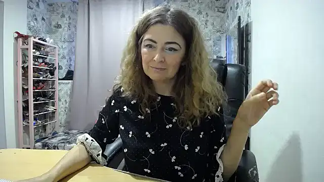 Helen1974 online show from June 2026 03:11:01 AM