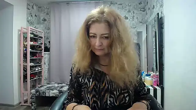 Helen1974 online show from July 2026 07:16:01 PM