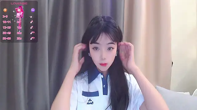 Snapshot of Duludulu_007 chatting on February 2025 06:09:01 AM Duludulu 007 online show from February 2025 06:09:01 AM