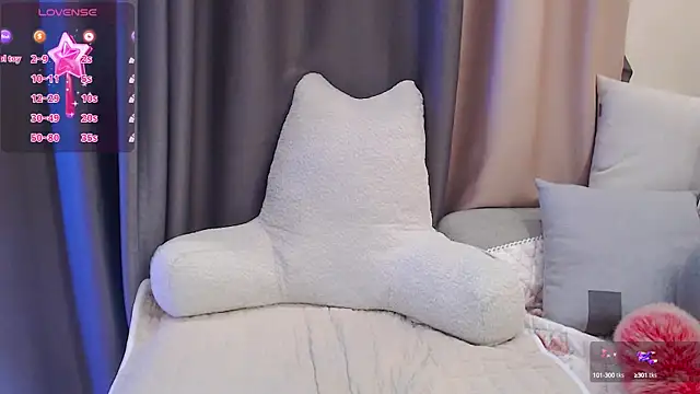 Snapshot of Duludulu_007 chatting on March 2025 05:49:02 PM Duludulu 007 online show from March 2025 05:49:02 PM