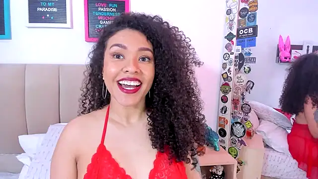 Snapshot of Zoe_Gruber chatting on February 2025 05:46:02 AM Zoe Gruber online show from February 2025 05:46:02 AM