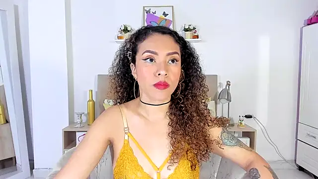 Zoe Gruber online show from April 2026 11:46:01 PM