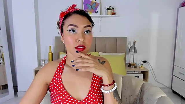 Zoe Gruber online show from May 2026 11:13:02 PM