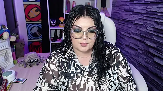 juliette rd online show from June 2026 05:21:02 AM