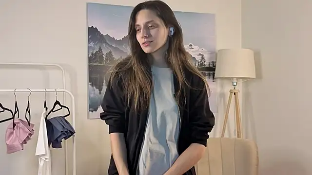 JaniceHanson online show from November 2025 08:13:01 AM