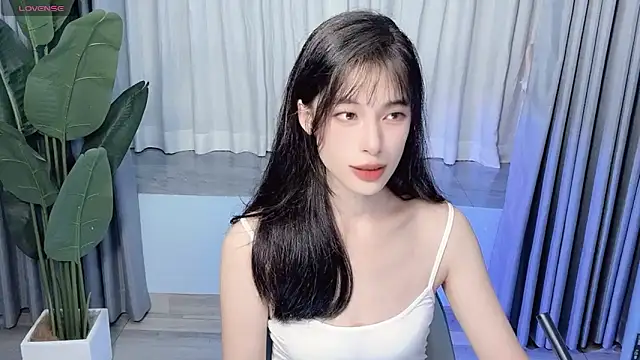 Snapshot of Aurora_99 chatting on October 2025 12:03:01 PM Aurora 99 online show from October 2025 12:03:01 PM