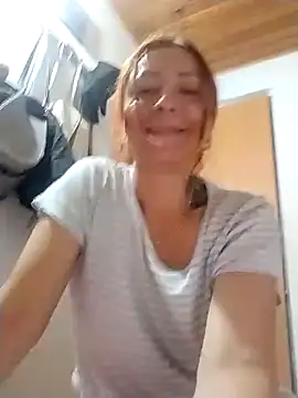 malusexy33 online show from February 2025 04:40:01 AM