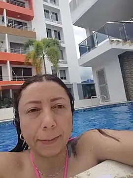 malusexy33 online show from September 2025 04:00:02 PM