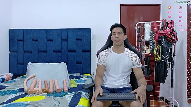 JoseRumbero26 online show from January 2026 11:59:02 AM