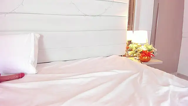 Lilly 2809  online show from October 2025 05:04:02 AM