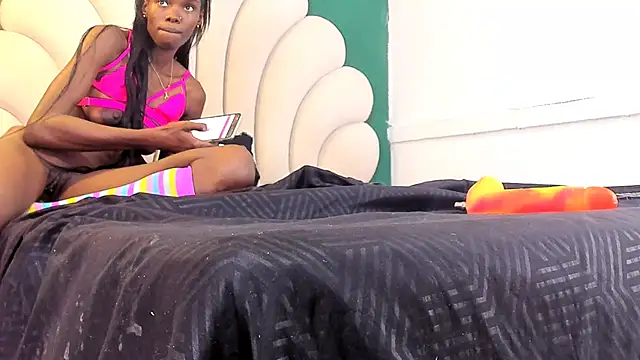 Snapshot of bonieklent chatting on December 2024 07:00:02 AM bonieklent online show from December 2024 07:00:02 AM