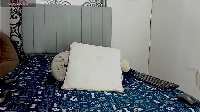 Snapshot of juan_stiven chatting on October 2025 05:36:02 PM juan stiven online show from October 2025 05:36:02 PM