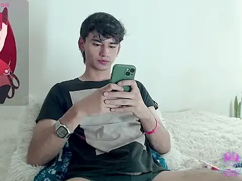 juan stiven online show from June 2026 01:02:02 PM