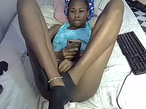 Snapshot of SexxyTerry chatting on January 2025 09:53:02 PM SexxyTerry online show from January 2025 09:53:02 PM