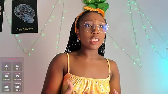 EmmaSanzz  online show from March 2025 11:44:02 AM