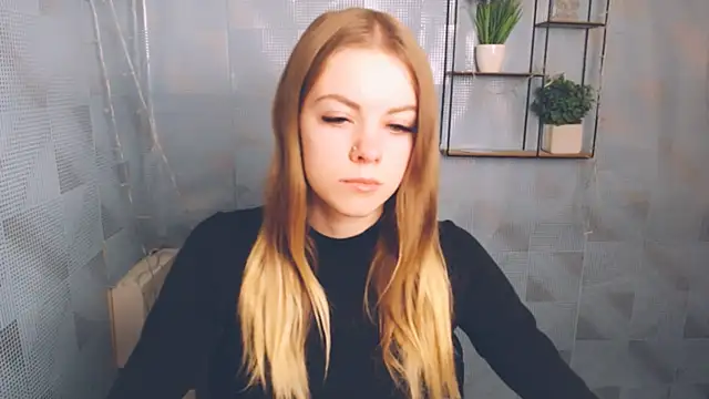 AliceFlirtt  online show from December 2024 10:40:02 AM