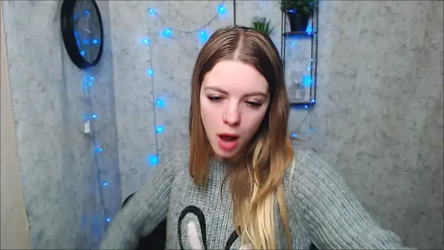 AliceFlirtt  online show from December 2024 10:34:01 AM