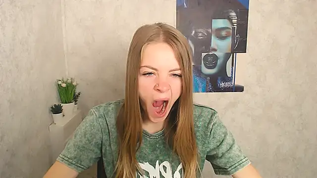 AliceFlirtt  online show from September 2025 08:36:02 AM