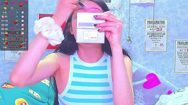 Vanessa Florence online show from February 2025 01:25:02 AM