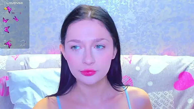 Vanessa Florence online show from November 2025 02:01:01 AM