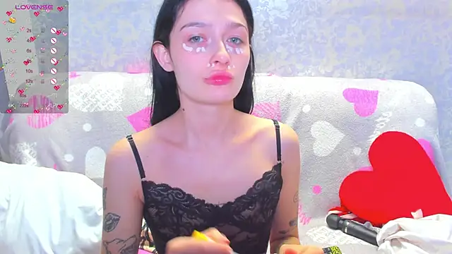 Vanessa Florence online show from January 2026 01:32:01 AM