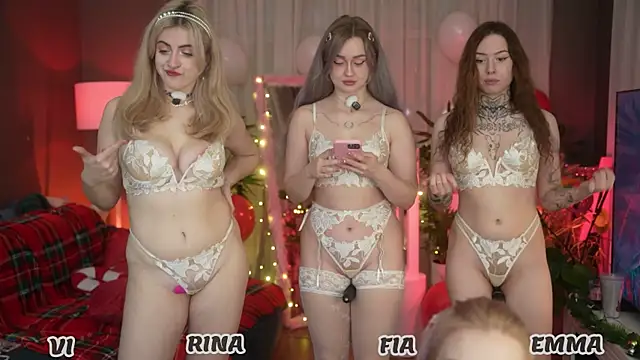 Snapshot of your_favoritegirls chatting on December 2025 02:51:02 AM your favoritegirls online show from December 2025 02:51:02 AM