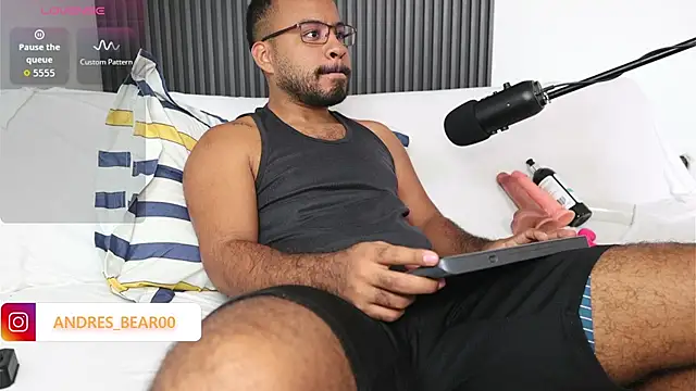 Snapshot of Little_Bear00 chatting on October 2025 05:44:02 PM Little Bear00 online show from October 2025 05:44:02 PM