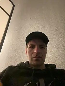 Ricoleckt online show from January 2025 07:17:02 PM