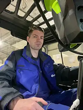 Ricoleckt online show from February 2025 06:09:02 AM