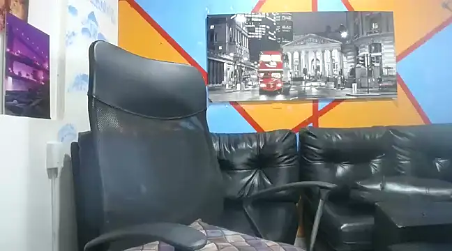 Heidy Sumers online show from December 2024 08:32:02 PM