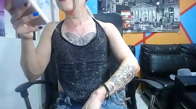 Heidy Sumers online show from February 2025 08:42:01 PM