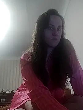 Snapshot of emeli_moon chatting on February 2025 10:32:02 PM emeli moon online show from February 2025 10:32:02 PM