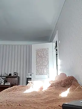 Snapshot of emeli_moon chatting on March 2025 02:23:02 PM emeli moon online show from March 2025 02:23:02 PM