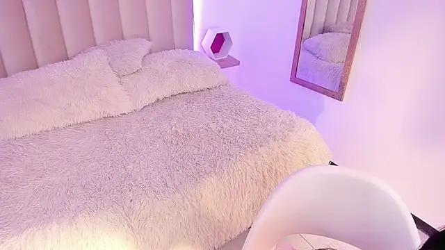 Snapshot of Misslinda_ chatting on February 2025 09:10:01 AM Misslinda online show from February 2025 09:10:01 AM