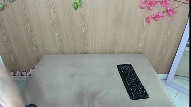 jenelotizz06 online show from July 2026 03:33:02 AM