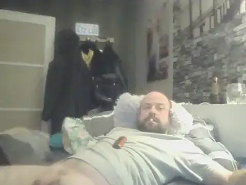 Snapshot of Prehistorixxx2686 chatting on December 2024 07:03:01 PM Prehistorixxx2686 online show from December 2024 07:03:01 PM