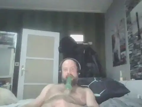 Snapshot of Prehistorixxx2686 chatting on December 2024 04:06:01 PM Prehistorixxx2686 online show from December 2024 04:06:01 PM