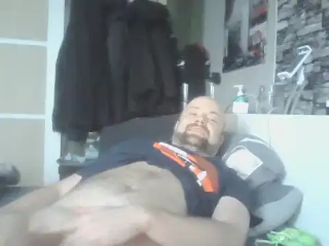 Snapshot of Prehistorixxx2686 chatting on January 2025 12:24:01 PM Prehistorixxx2686 online show from January 2025 12:24:01 PM