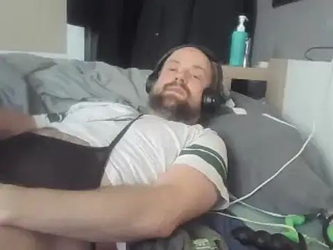 Snapshot of Prehistorixxx2686 chatting on January 2025 08:11:02 AM Prehistorixxx2686 online show from January 2025 08:11:02 AM